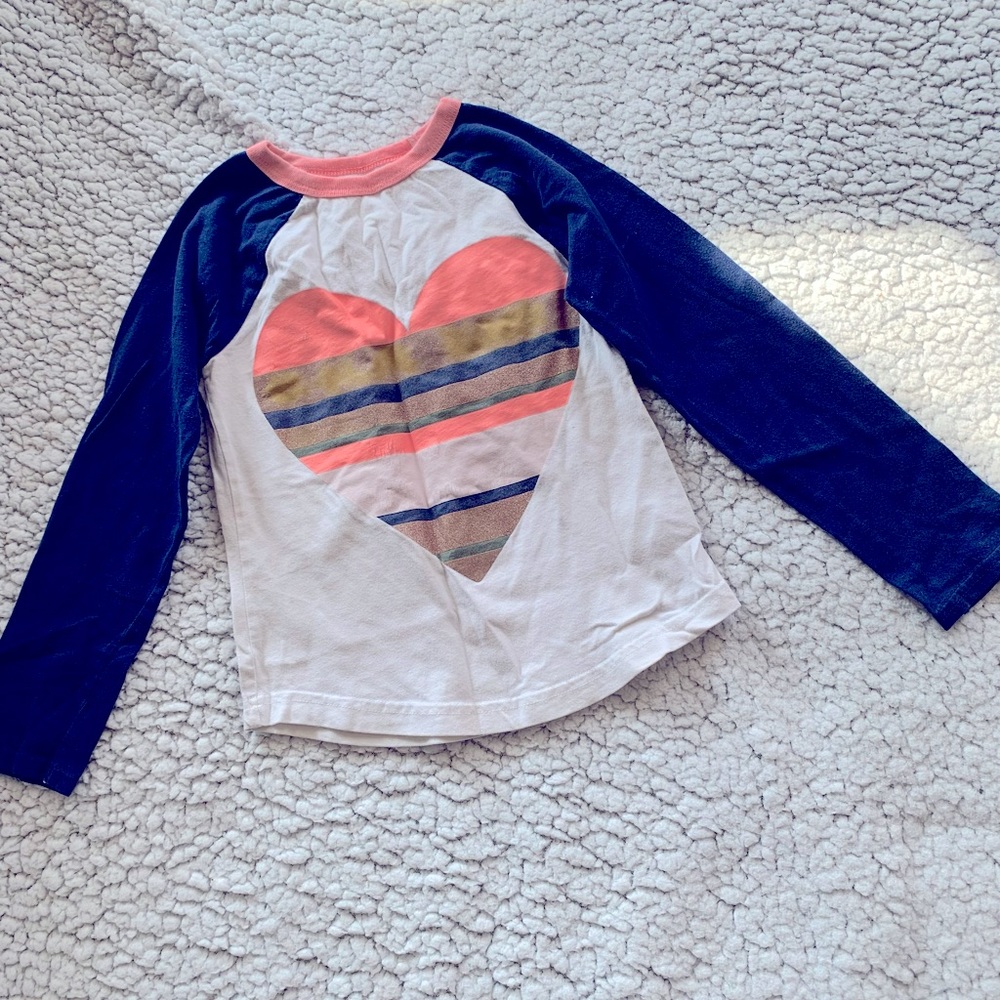 Long sleeve graphic tee